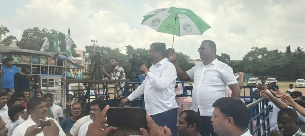 BJD Protests Against Rising Violence and Atrocities on Women in Odisha