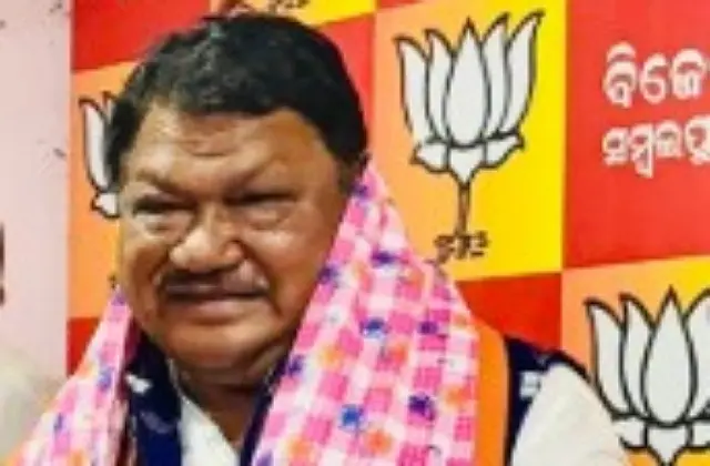 Union Minister Jual Oram announces retirement from electoral politics