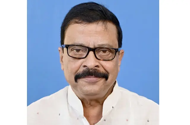 Odisha Minister urges striking District Revenue employees to return to work