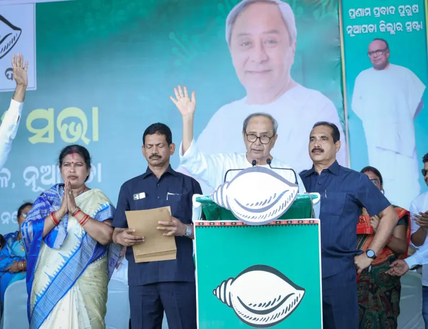 “Hero in Publicity, Zero in Performance”: Naveen Slams BJP