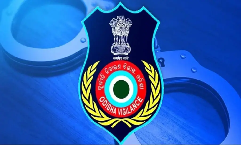 Police ASI Held by Vigilance While Accepting Rs 8,000 Bribe in Angul