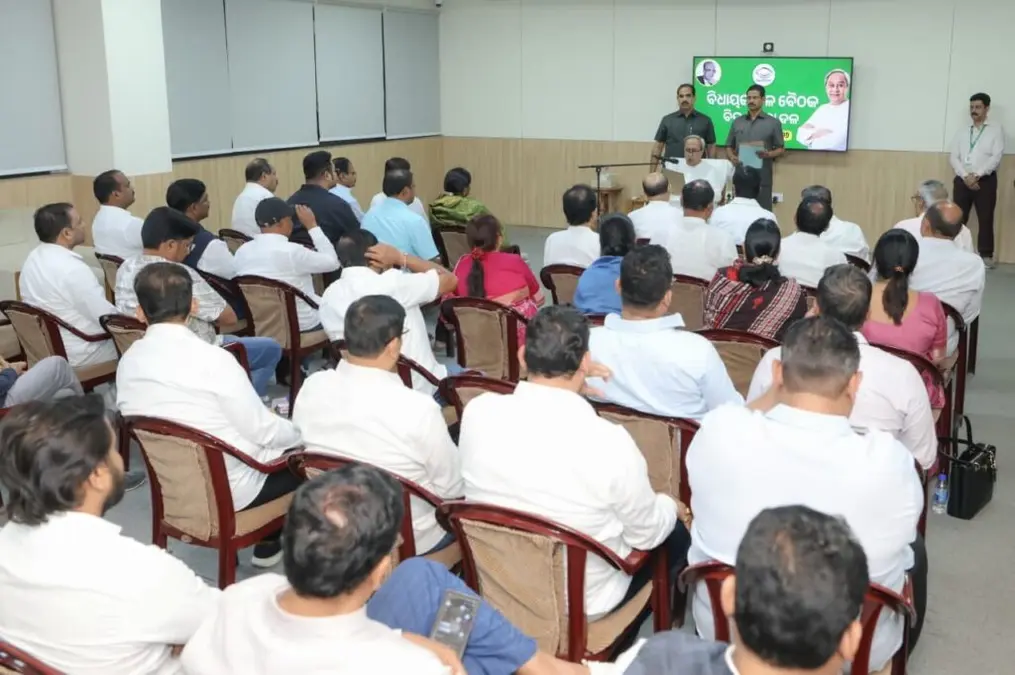 Naveen Urges BJD MLAs to Corner Govt over Failures on Different Fronts