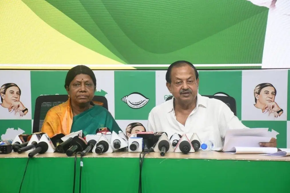BJD Demands Unconditional Apology from Nishikant Dubey over Insulting Remarks on Biju Patnaik