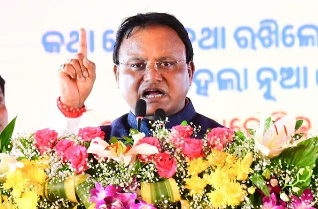 ଗଂଜାମରେ ୧୨ଟି ଶିଳ୍ପ ପାଇଁ ୨୮ ହଜାର କୋଟିରୁ ଉର୍ଦ୍ଧ୍ବ ଟଙ୍କା ପ୍ରକଳ୍ପର ଭିତ୍ତିପ୍ରସ୍ତର ସ୍ଥାପନ କଲେ ମୁଖ୍ୟମନ୍ତ୍ରୀ