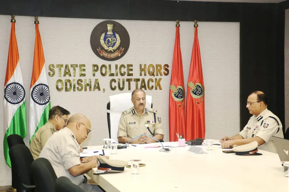 ଇଦ-ଉଲ-ଫିଦର ଓ ହନୁମାନ ଜୟନ୍ତୀ ଶୃଙ୍ଖଳିତ ପାଳନ ପାଇଁ ଡିଜିପିଙ୍କ ସମୀକ୍ଷା ବୈଠକରେ ଗୁରୁତ୍ଵାରୋପ