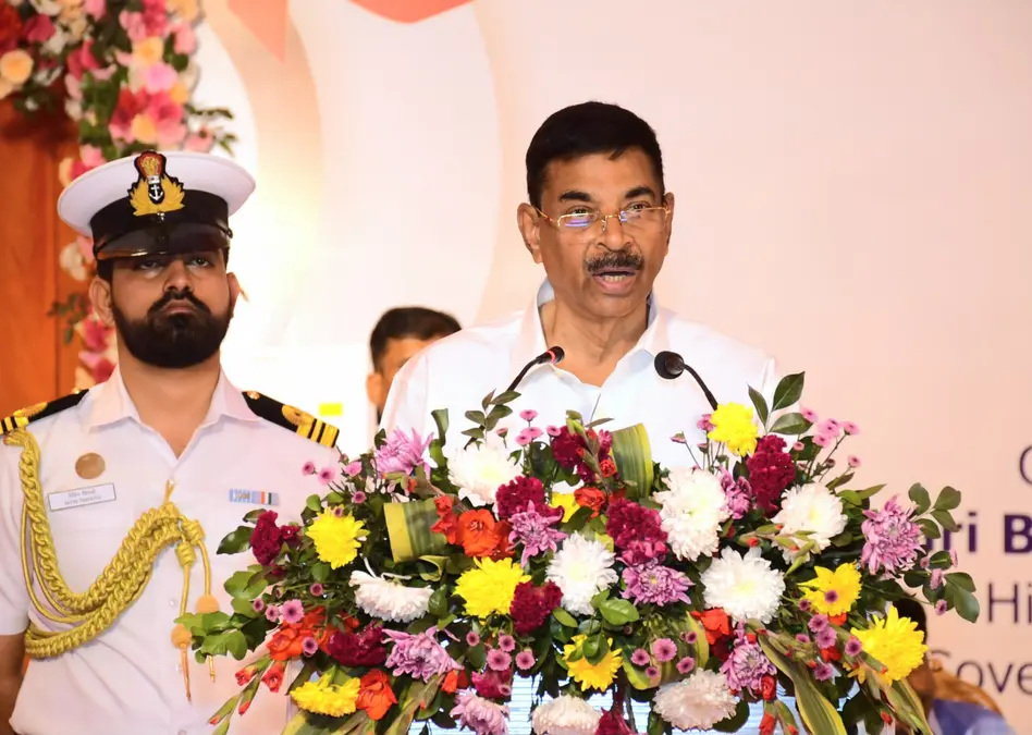 ଯୁବପୀଢ଼ି ଉଦ୍ୟୋଗୀ ହେବା ସହ ରାଜ୍ୟ ଓ ଦେଶର ଆର୍ଥିକ ଅଭିବୃଦ୍ଧିରେ ଭାଗିଦାର ହୁଅନ୍ତୁ: ରାଜ୍ୟପାଳ