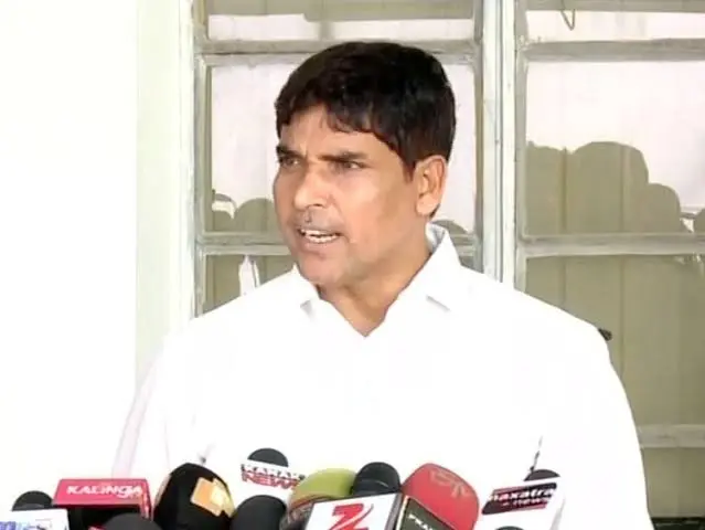 ମନ୍ତ୍ରୀଙ୍କ ବୟାନକୁ ନେଇ ବର୍ଷିଲେ ଅରୁଣ: “ମନ୍ତ୍ରୀ ଏମିତି ସତ ଓଗାଳିବା କଥା”