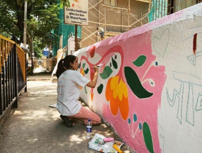Big B's granddaughter paints wall to highlight menstrual hygiene – News  Room Odisha