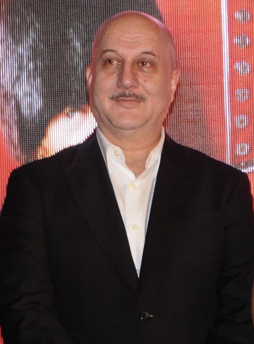 Anupam Kher land in Kolkata for new autobiographical play Anupam Kher land in Kolkata for new autobiographical play