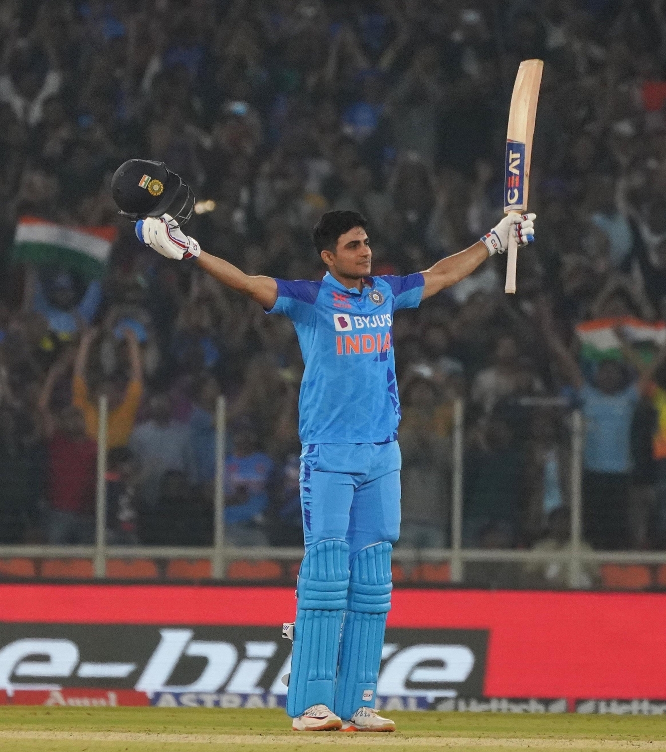 Cricket World Cup: Gill tests positive for dengue, doubtful for India&rsquo;s opener against Australia; report