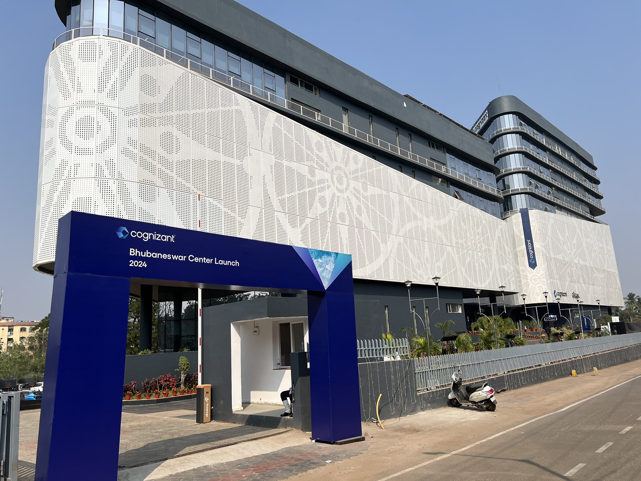 Naveen Inaugurates New Facility of Cognizant in Bhubaneswar